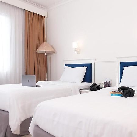 Vue Palace, Artotel Curated Bandung Exterior photo
